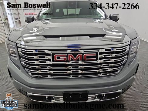 Used 2025 GMC Sierra 1500 Denali w/ Denali Reserve Package AWD/4WD image 3