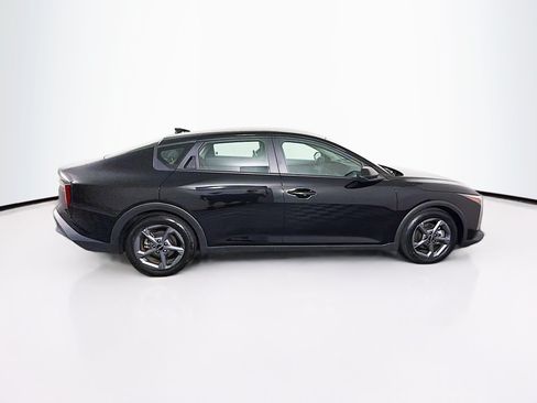 Used 2025 Kia K4 FWD image 10