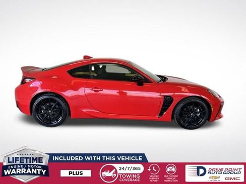 Used 2024 Toyota GR86 Premium RWD image 2