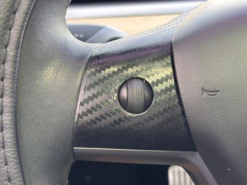 Used 2020 Tesla Model 3 Standard Range image 24