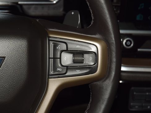 Used 2022 Chevrolet Silverado 1500 High Country image 32