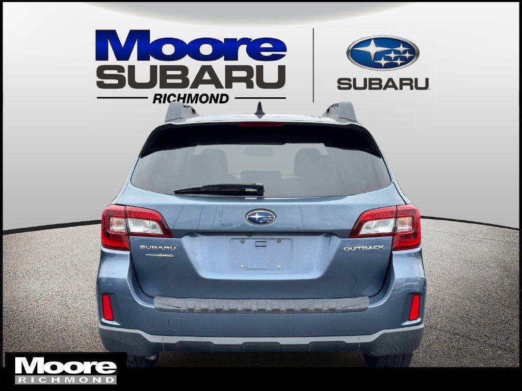 Used 2016 Subaru Outback 2.5i Limited AWD/4WD image 4