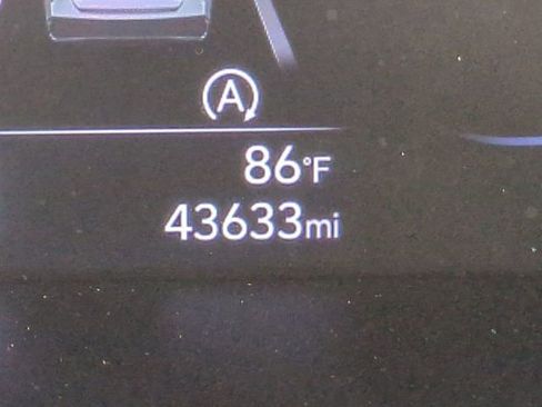 Used 2024 Hyundai Elantra SE image 23