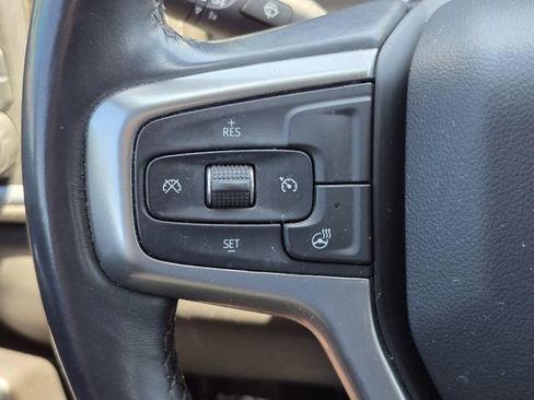 Used 2021 Chevrolet Silverado 1500 LT w/ Bed Protection Package AWD/4WD image 12