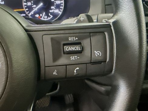 Used 2025 Nissan Pathfinder S AWD/4WD image 15