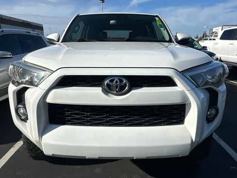 Used 2019 Toyota 4Runner SR5 Premium AWD/4WD image 6