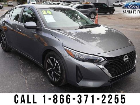 Used 2024 Nissan Sentra SV FWD image 8