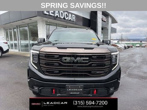 Used 2023 GMC Sierra 1500 AT4X image 9