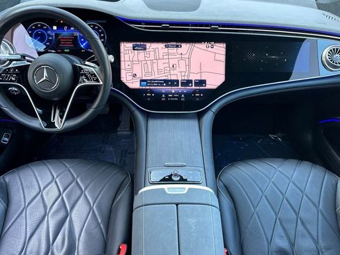 Certified 2023 Mercedes-Benz EQS 580 4MATIC Sedan image 28