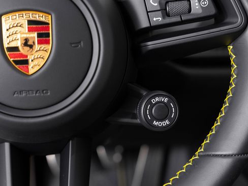 Used 2024 Porsche 911 GT3 image 19