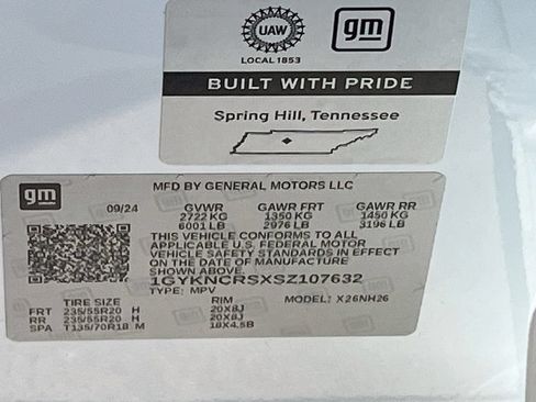 Used 2025 Cadillac XT5 Premium Luxury w/ LPO, Floor Liner Package FWD image 34