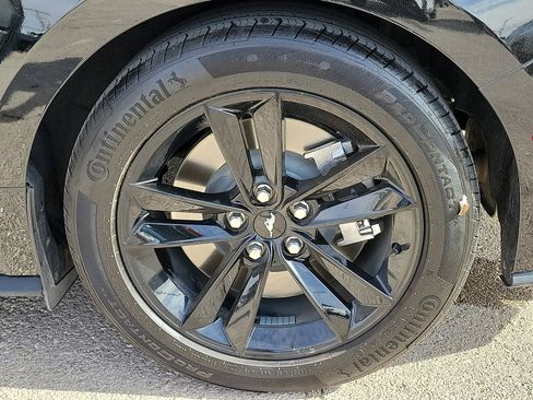 Used 2025 Ford Mustang GT image 7