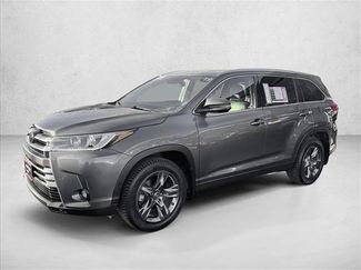 Used 2019 Toyota Highlander Limited Platinum video 1