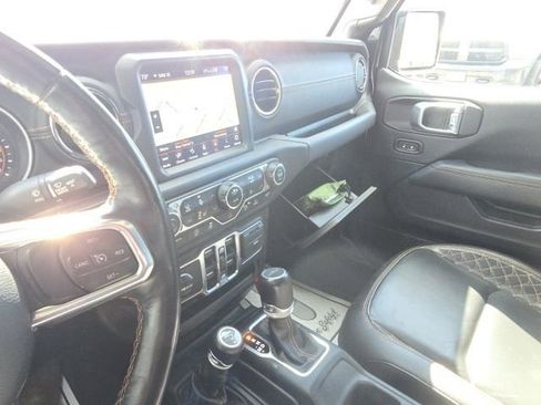 Used 2021 Jeep Gladiator Overland AWD/4WD image 26