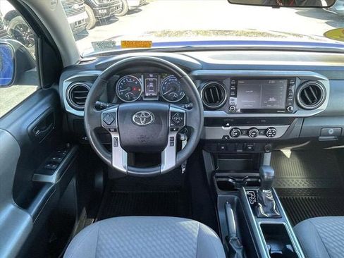 Used 2022 Toyota Tacoma SR5 image 10