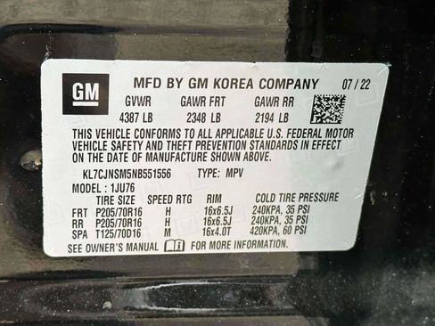 Used 2022 Chevrolet Trax LS w/ Tint and Cruise Package image 16