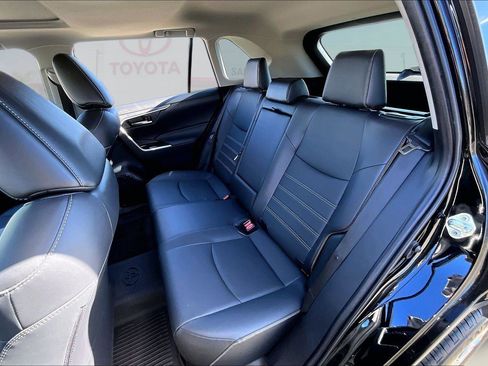 Used 2024 Toyota RAV4 XLE Premium image 24