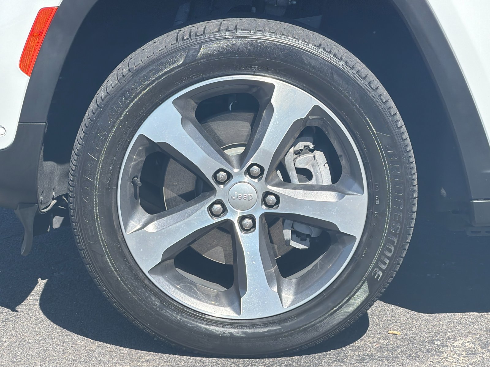 Used 2023 Jeep Grand Cherokee 4WD 4xe w/ Luxury Tech Group II image 38