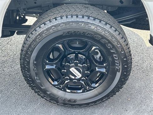 Used 2025 Ford F250 XL w/ STX Appearance Package image 14