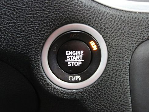 Used 2022 Dodge Charger SXT RWD image 37