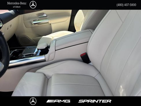 Certified 2023 Mercedes-Benz GLA 250 w/ Premium Package image 15
