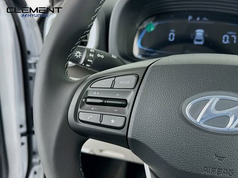 New 2026 Hyundai Venue SEL image 14