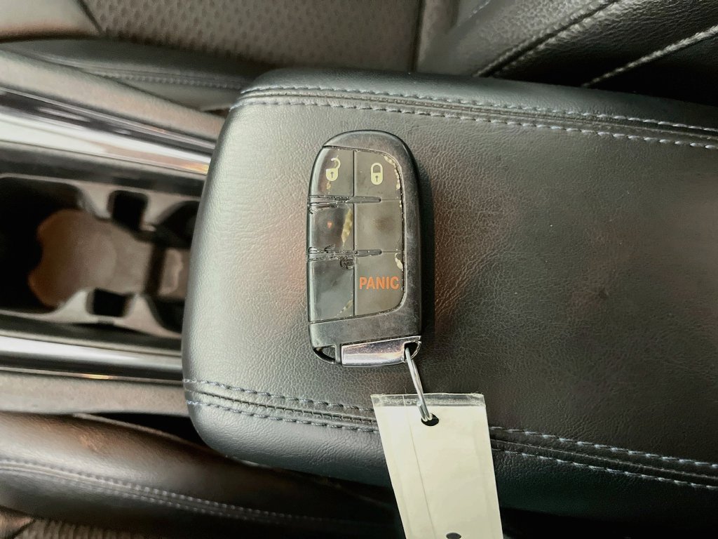 Used 2022 Jeep Compass Latitude FWD image 21