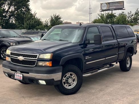 Used 2007 Chevrolet Silverado 2500 LT w/ Heavy-Duty Power Package RWD image 83