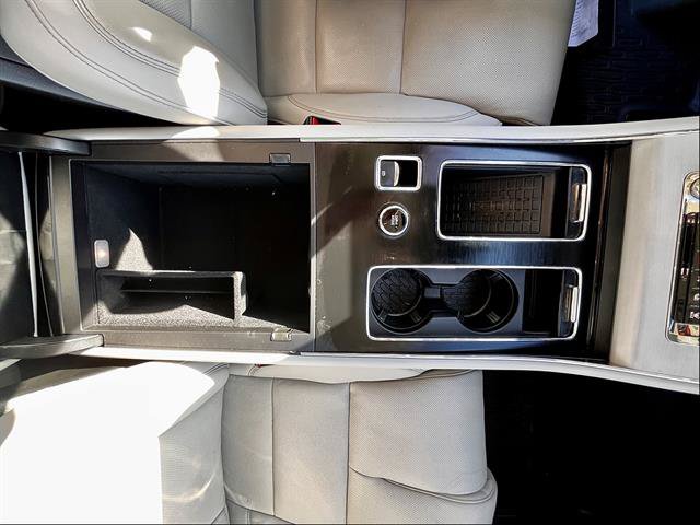 Used 2025 Lincoln Aviator Reserve w/ Luxury Package RWD image 23