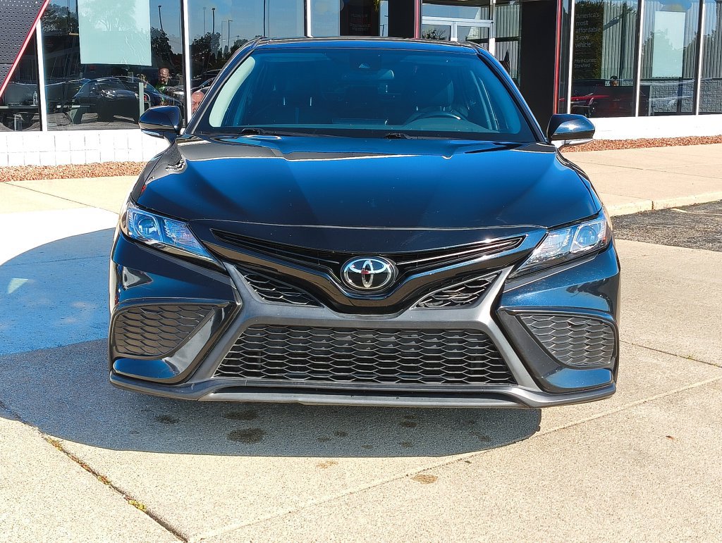Used 2024 Toyota Camry SE FWD image 22
