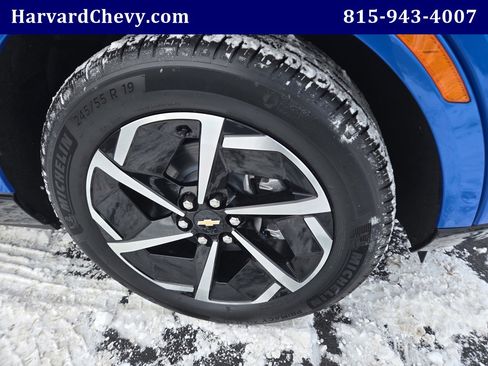 Used 2024 Chevrolet Equinox EV LT image 40