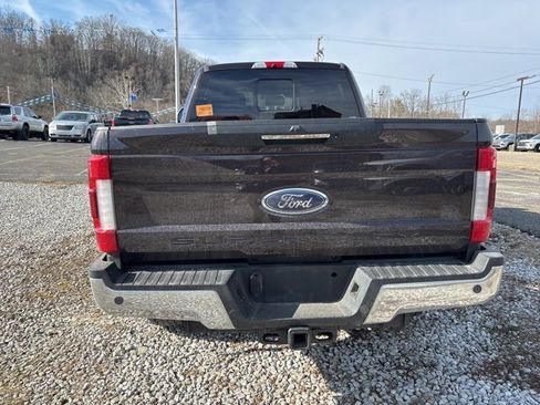 Used 2019 Ford F250 Lariat w/ Lariat Ultimate Package image 3