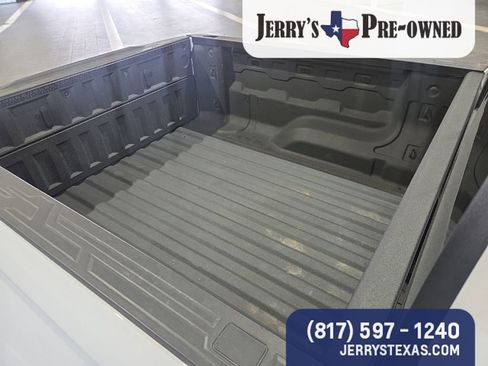 Used 2023 GMC Canyon AT4X image 5