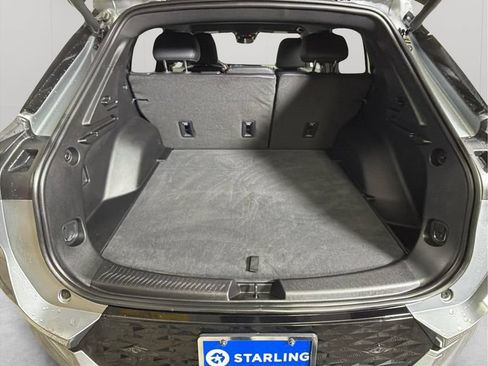 Used 2024 Chevrolet Equinox EV RS FWD image 28