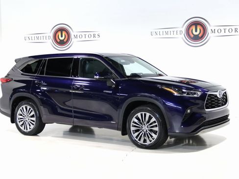 Used 2021 Toyota Highlander Platinum image 37