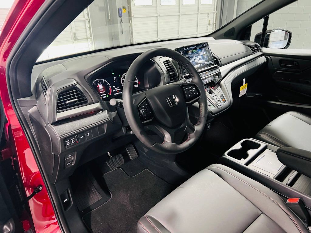 New 2026 Honda Odyssey Sport-L image 23