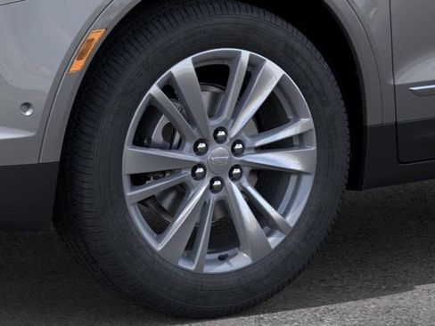 New 2026 Cadillac XT5 Premium Luxury image 9