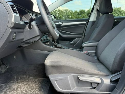 Used 2019 Volkswagen Jetta S w/ Driver Assistance Package FWD image 9