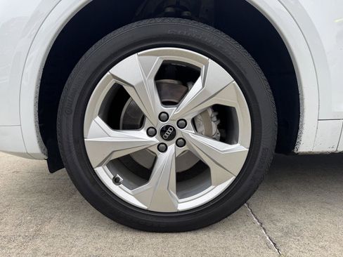 Used 2021 Audi Q5 Premium Plus image 4