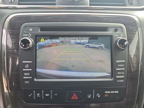 Used 2017 Buick Enclave Leather w/ Trailering Package image 17