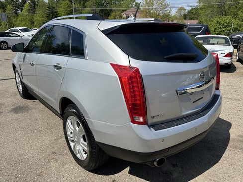 Used 2011 Cadillac SRX Luxury FWD image 4