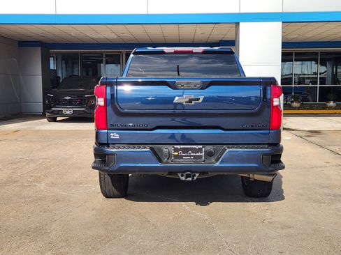 Used 2022 Chevrolet Silverado 1500 Custom w/ Safety Confidence Package RWD image 7