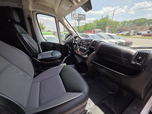Used 2021 RAM ProMaster 2500 FWD image 9