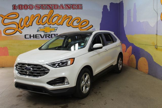 Used 2020 Ford Edge Titanium w/ Equipment Group 301A AWD/4WD image 8
