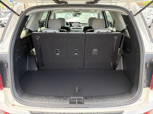 Used 2022 Hyundai Palisade SEL w/ Cargo Package FWD image 18