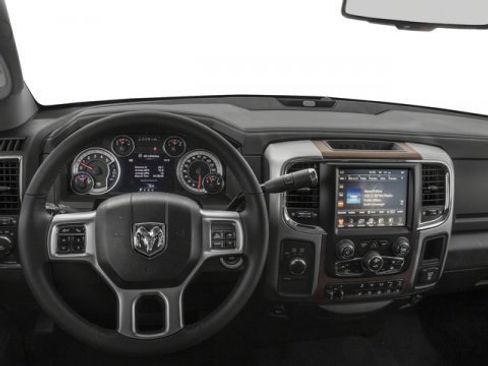 Used 2017 RAM 2500 Laramie image 10