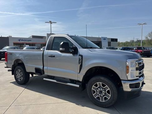 Used 2024 Ford F350 XL w/ FX4 Off-Road Package AWD/4WD image 5