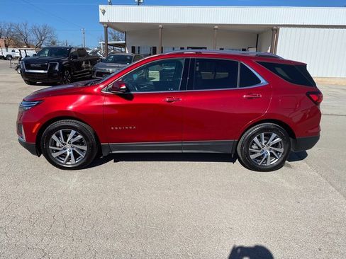 Used 2022 Chevrolet Equinox Premier image 3