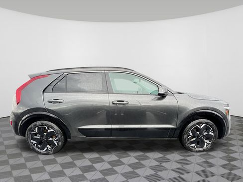 New 2026 Kia Niro Wind image 31