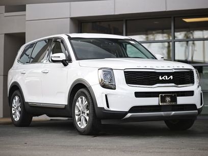 Used 2022 Kia Telluride LX